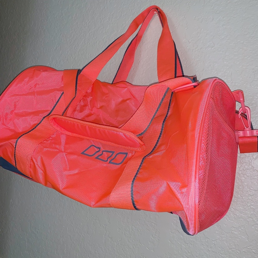 Lorna Jane Endurance Gym Bag